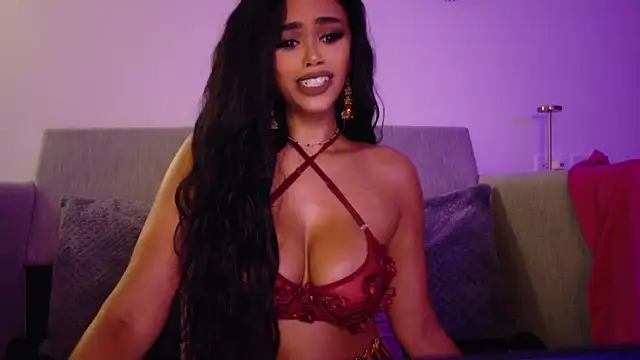 Snapshot of MayaIndica chatting on 10-19-25, 12:46 MayaIndica online show from 10-19-25, 12:46
