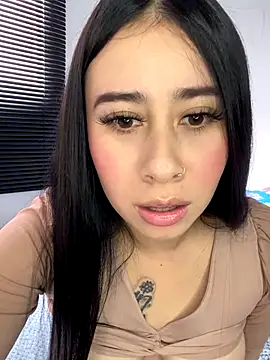 Zoee t online show from 10-12-25, 07:48