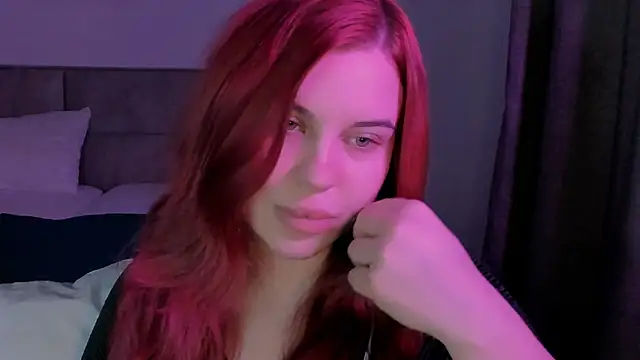 Snapshot of evaharve chatting on 05-10-26, 10:11 evaharve online show from 05-10-26, 10:11