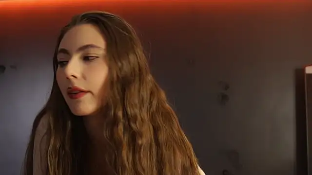 Snapshot of MuseSolis chatting on 09-23-25, 10:17 MuseSolis online show from 09-23-25, 10:17