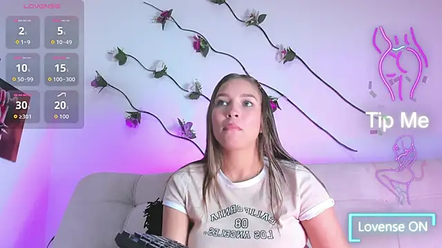 HaleyAmaya online show from 01-10-26, 11:33