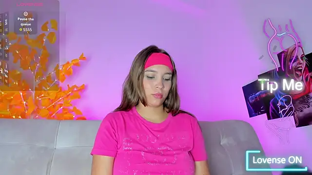 HaleyAmaya online show from 09-12-25, 07:13