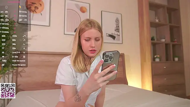 WiloneEsse online show from 02-12-26, 03:56