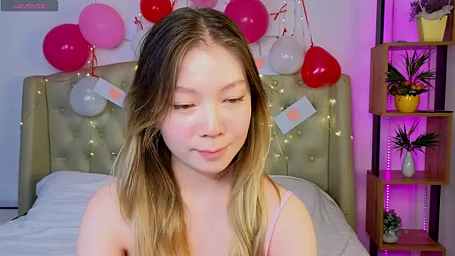 Babby Rabbit online show from 02-05-25, 11:44