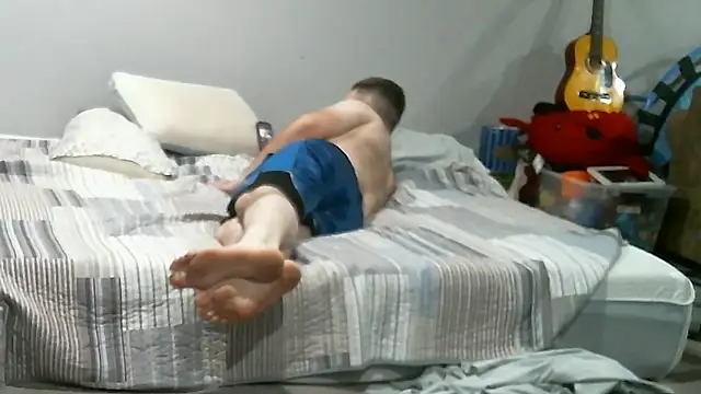 Snapshot of _magictouch_ chatting on 12-11-24, 01:15 magictouch online show from 12-11-24, 01:15