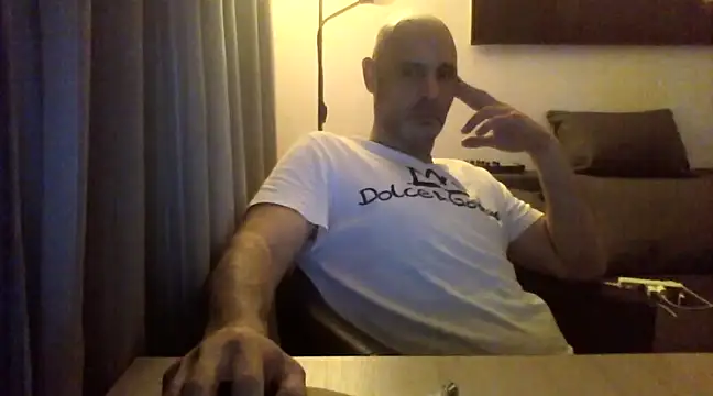 Avamereandmikel online show from 03-23-25, 12:04