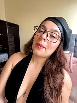 Snapshot of Gabriela-Parker_ chatting on 09-20-25, 05:51 Gabriela-Parker online show from 09-20-25, 05:51
