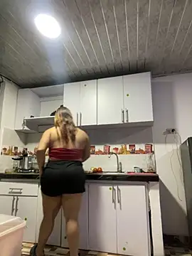 Dulce smith 1 online show from 11-17-25, 04:05