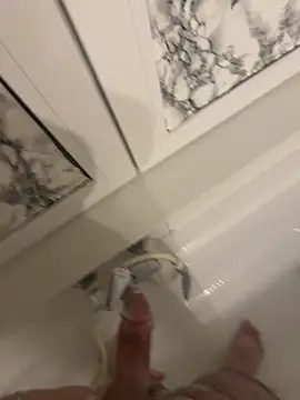 Snapshot of Loco42- chatting on 02-24-25, 06:04 Loco42- online show from 02-24-25, 06:04