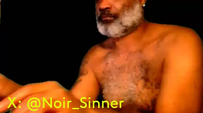 Snapshot of sinnernoir chatting on 02-03-25, 04:52 sinnernoir online show from 02-03-25, 04:52