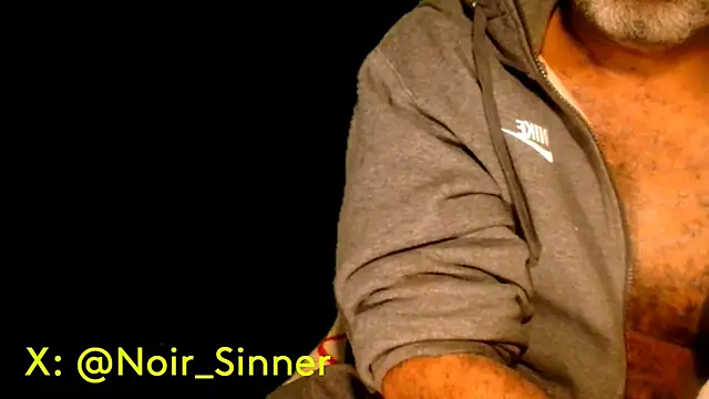 Snapshot of sinnernoir chatting on 03-13-25, 03:00 sinnernoir online show from 03-13-25, 03:00