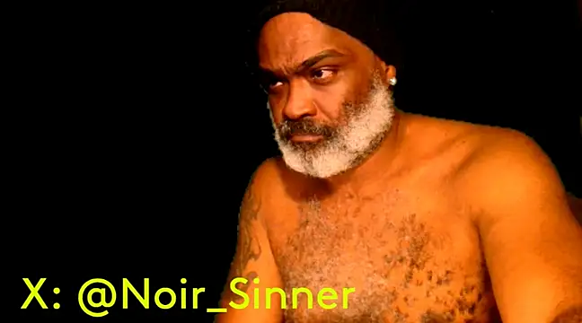 Snapshot of sinnernoir chatting on 02-04-25, 03:00 sinnernoir online show from 02-04-25, 03:00