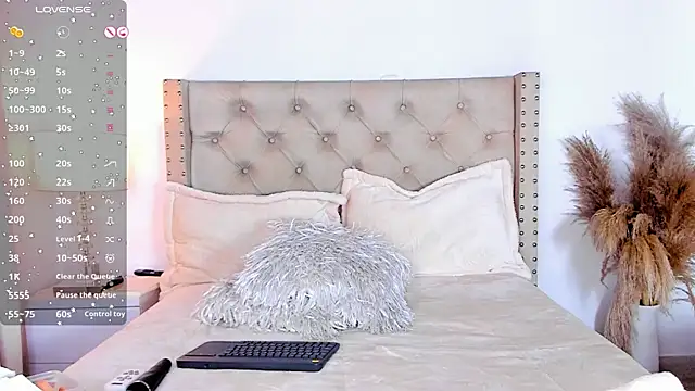 marilynrossy online show from 11-04-25, 04:05