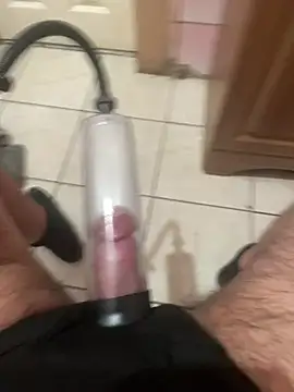 edgher646 online show from 12-29-24, 05:12