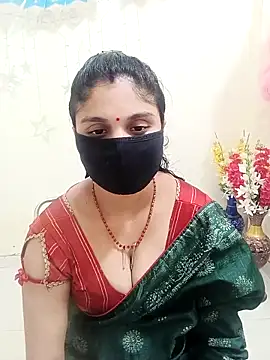 Snapshot of Cute-Aadhvita chatting on 10-06-25, 09:10 Cute-Aadhvita online show from 10-06-25, 09:10