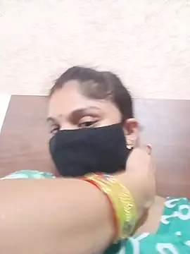 Snapshot of Cute-Aadhvita chatting on 05-15-26, 04:49 Cute-Aadhvita online show from 05-15-26, 04:49