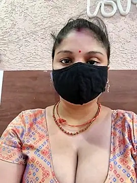 Snapshot of Cute-Aadhvita chatting on 07-19-26, 01:25 Cute-Aadhvita online show from 07-19-26, 01:25