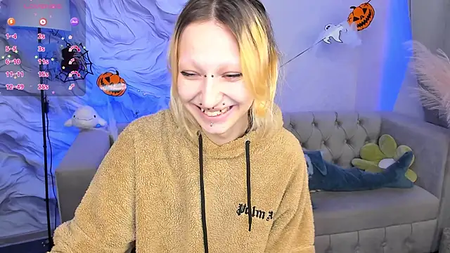 Lexy-Woorhez online show from 10-28-25, 11:31