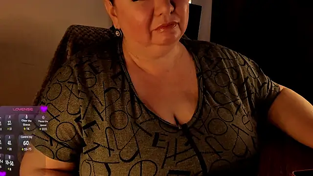 SexxyDreams1 online show from 02-13-25, 06:09