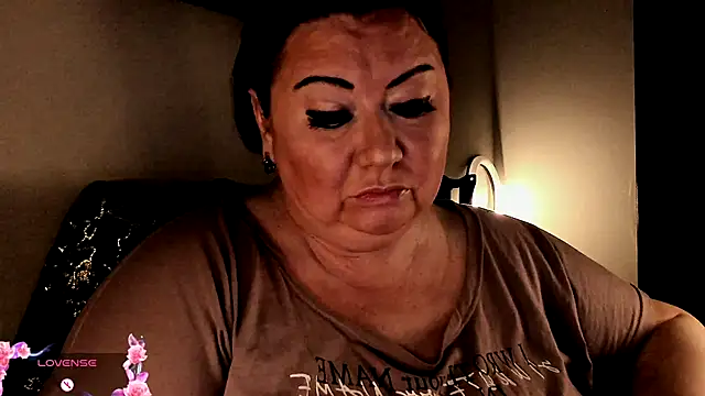 SexxyDreams1 online show from 09-15-25, 06:14