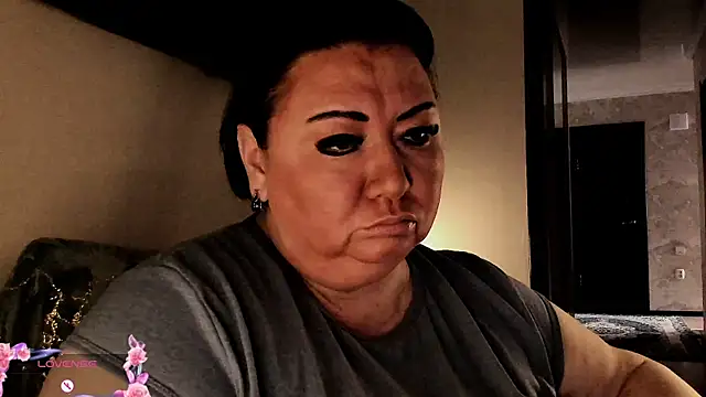 SexxyDreams1 online show from 09-19-25, 05:00