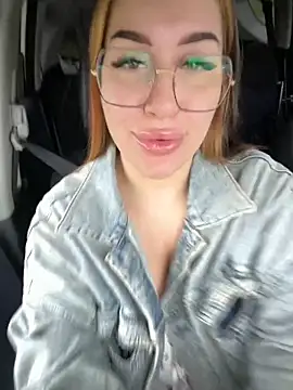 Snapshot of VikiDemi chatting on 09-13-25, 06:02 VikiDemi online show from 09-13-25, 06:02