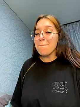 Snapshot of VikiDemi chatting on 09-16-25, 07:59 VikiDemi online show from 09-16-25, 07:59