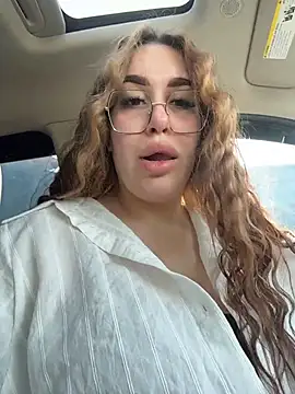 Snapshot of VikiDemi chatting on 02-25-26, 11:32 VikiDemi online show from 02-25-26, 11:32