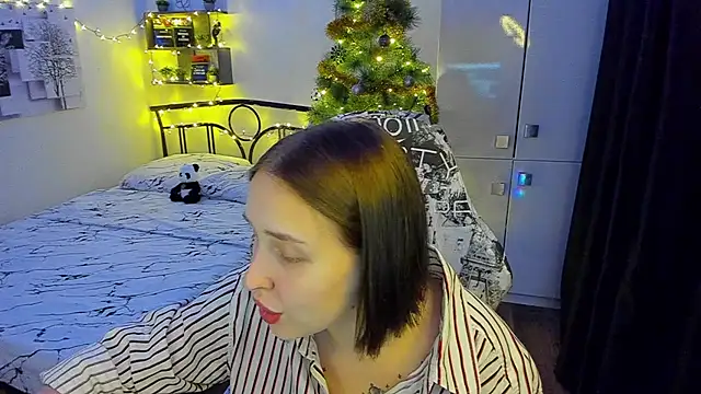 LinaTruly online show from 12-04-25, 09:47