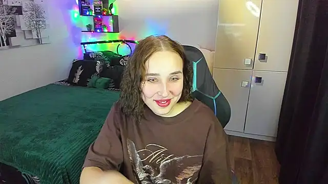 LinaTruly online show from 02-05-26, 09:43