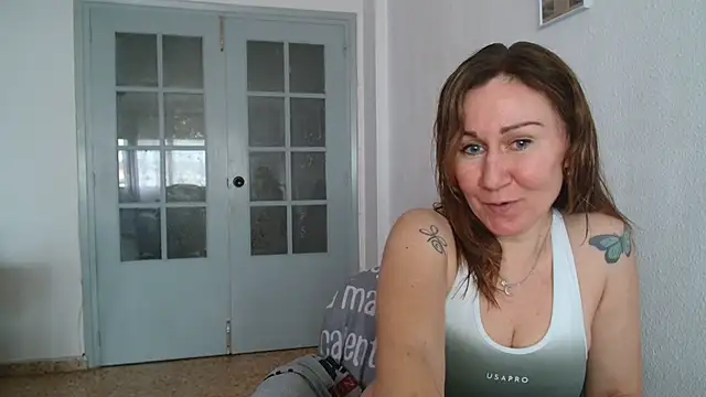 Snapshot of TamaraSweetxo chatting on 03-03-25, 12:50 TamaraSweetxo online show from 03-03-25, 12:50