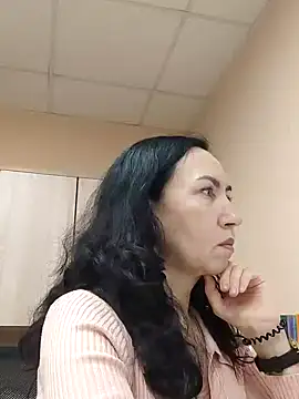 SweetBerryBella online show from 01-29-25, 11:51