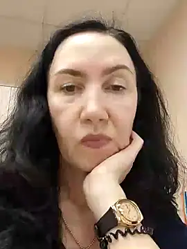 SweetBerryBella online show from 01-31-25, 11:24