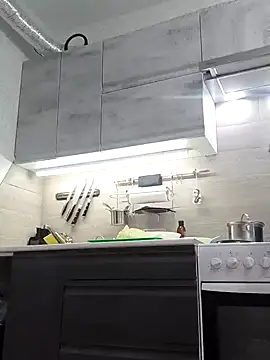 SweetBerryBella online show from 01-19-25, 08:07