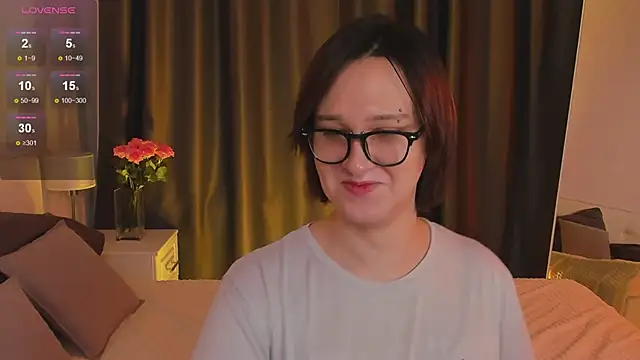 Snapshot of Nicole_Cidman chatting on 02-25-25, 04:46 Nicole Cidman online show from 02-25-25, 04:46