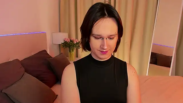 Snapshot of Nicole_Cidman chatting on 03-15-25, 10:46 Nicole Cidman online show from 03-15-25, 10:46