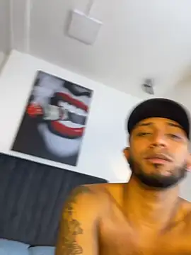 Robin Rief online show from 02-24-26, 03:40