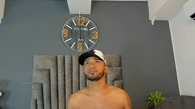 Robin Rief online show from 04-15-26, 07:18