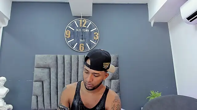 Robin Rief online show from 03-29-26, 07:37