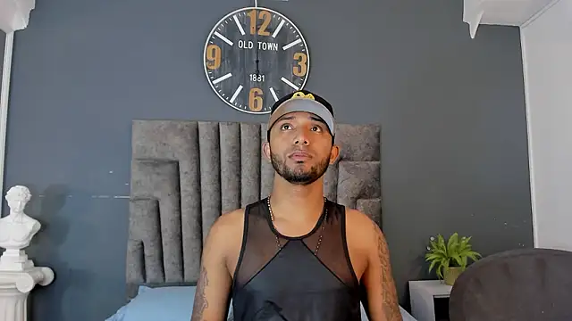 Robin Rief online show from 03-24-26, 07:47