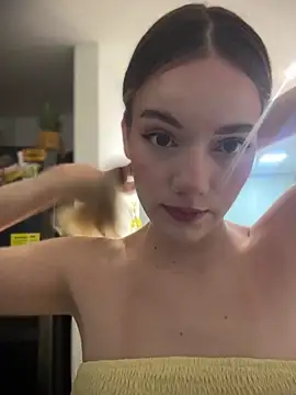 NicoleCut online show from 07-04-26, 09:15