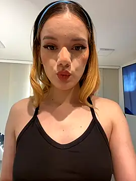 NicoleCut online show from 11-16-25, 11:26