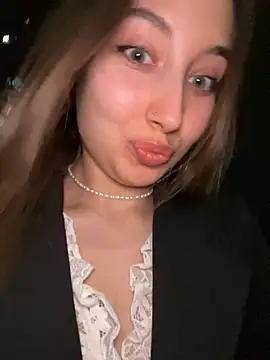 VelvetVixenI online show from 04-01-26, 06:27