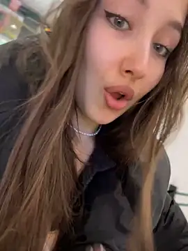 VelvetVixenI online show from 03-04-26, 04:37