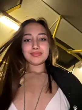 VelvetVixenI online show from 12-04-25, 05:01