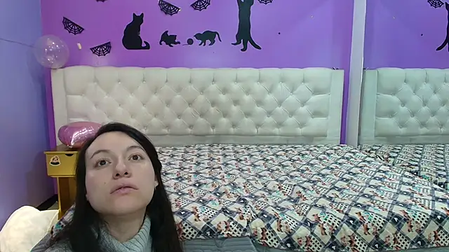 Snapshot of JeremmyAndStacy chatting on 03-14-25, 10:29 JeremmyAndStacy online show from 03-14-25, 10:29