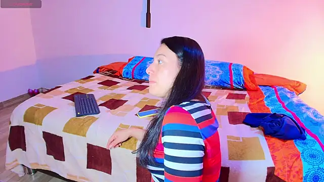 JeremmyAndStacy online show from 11-13-25, 03:54