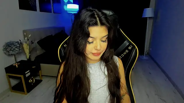 AlluringAriel online show from 12-04-25, 11:42