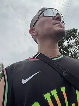 Snapshot of adam-rivera chatting on 02-22-26, 04:19 adam-rivera online show from 02-22-26, 04:19