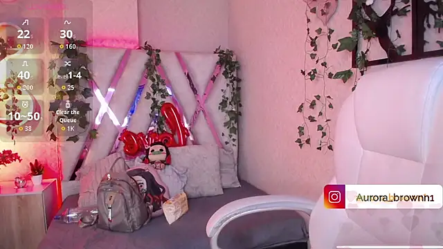 Aurora Brownn online show from 11-09-25, 04:27